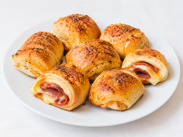 Pizzabrötchen Salami